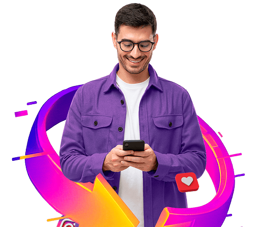 Homem usando celular